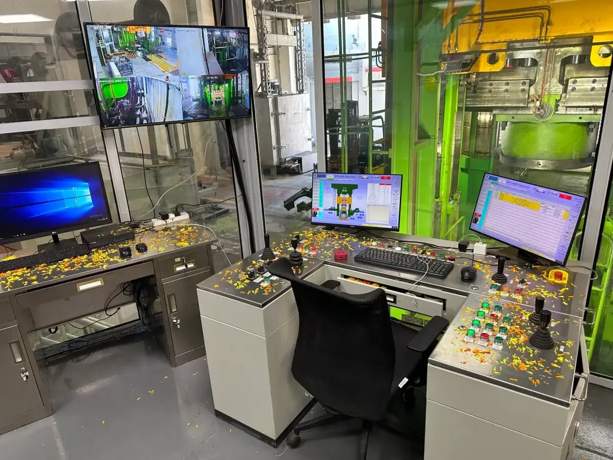 Hot Stamping Presses
